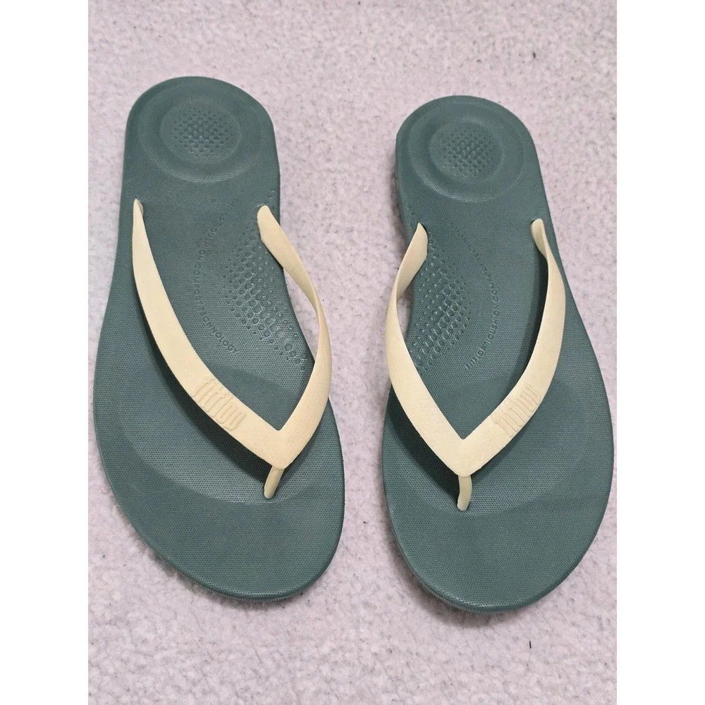 FitFlop iQushion Ergonomic Flip Flops Sage Green Cream Mens 13 EU 47 UK 12